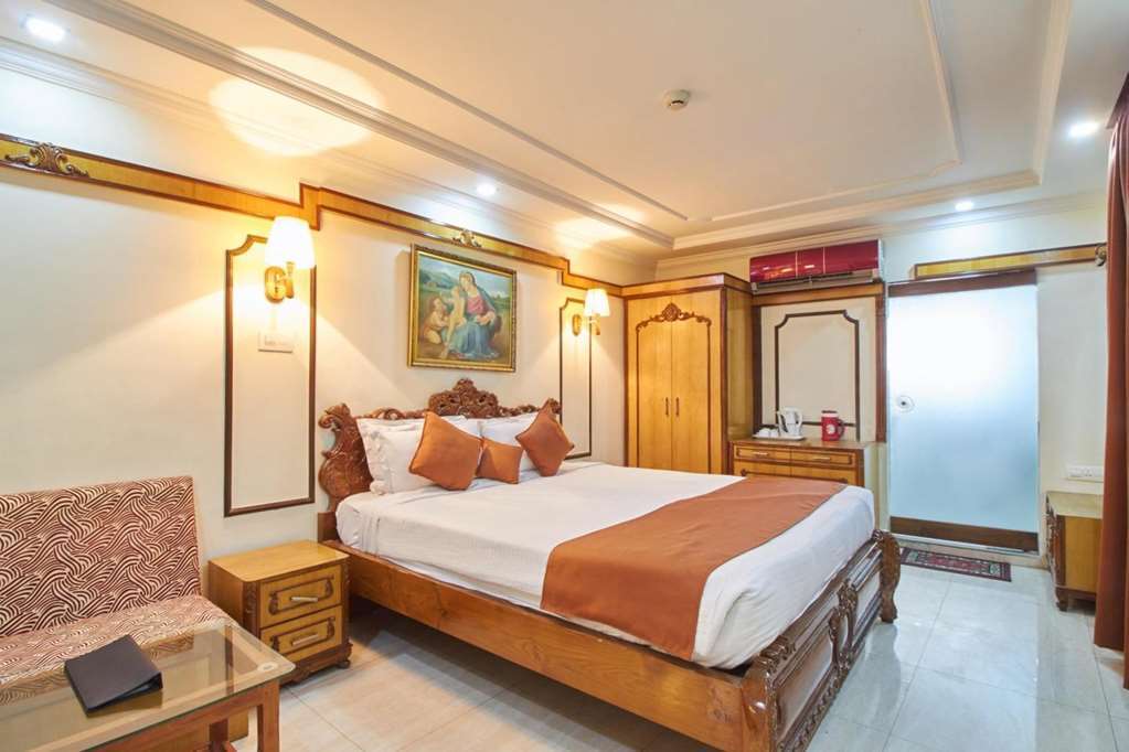 Hotel Thames International Calcutta Kamer foto